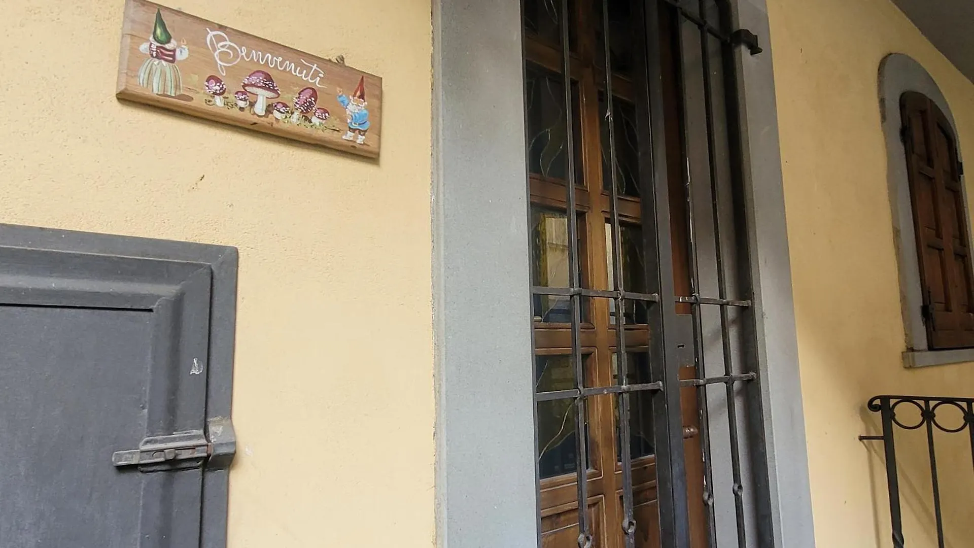 Il Cortiletto Mountain Lake Iseo Hospitality Коста Вольпино 0*,  Италия