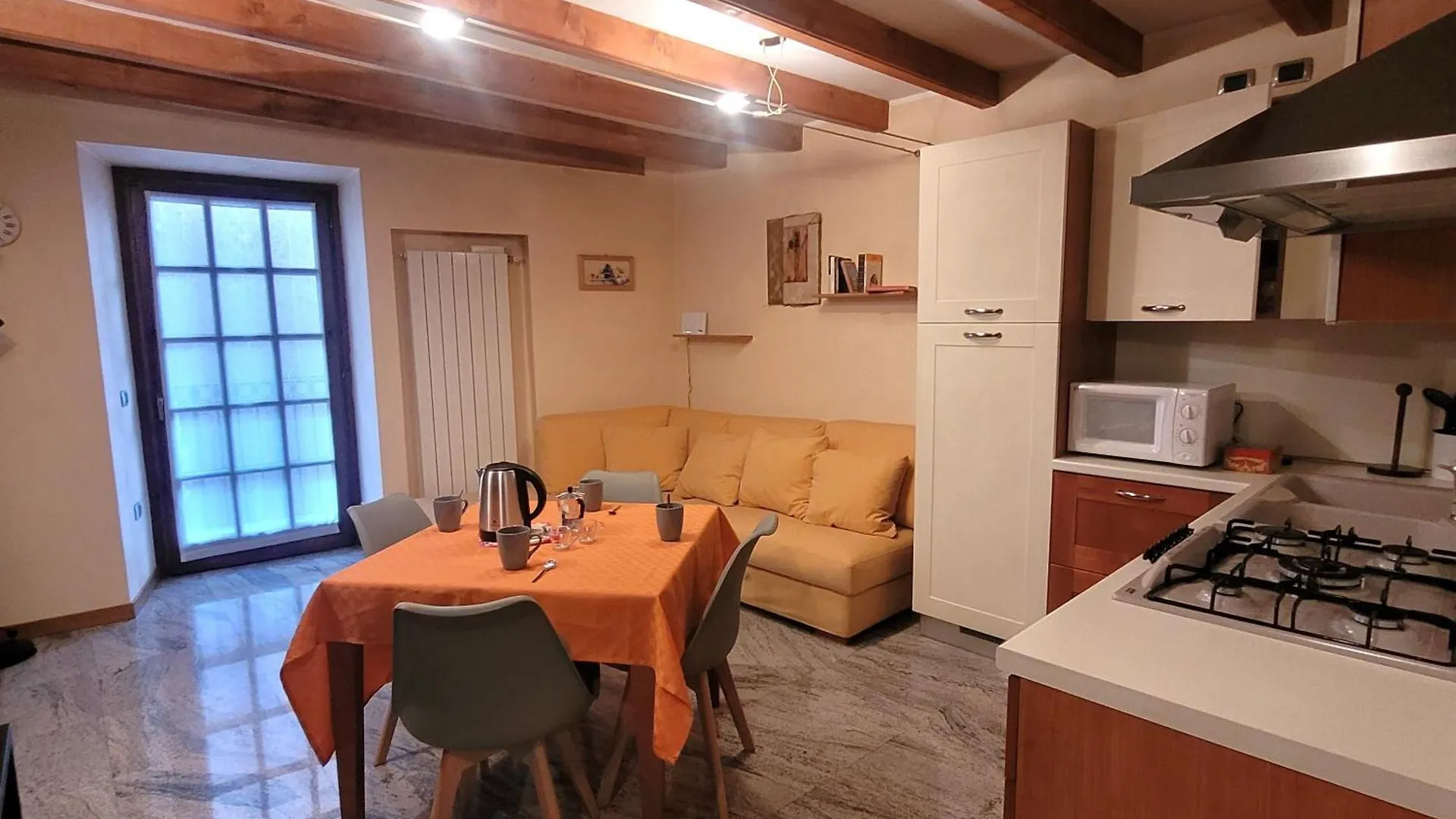 Il Cortiletto Mountain Lake Iseo Hospitality Costa Volpino